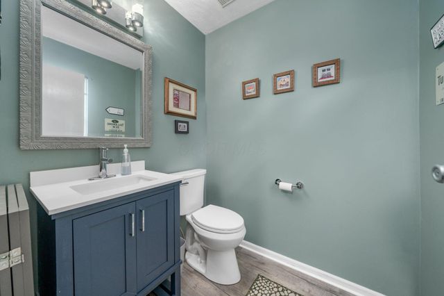 4043 Parkcove Drive, 19A, Columbus, OH 43230