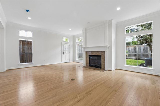 2518 Sheridan Street A, Houston, TX 77030