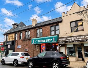 266 Jericho Turnpike #2F, Mineola, NY 11501