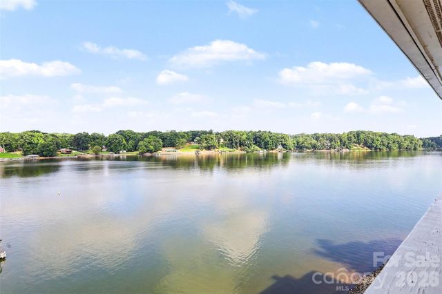 9817 Emerald Point Drive Unit 10, Charlotte, NC 28278