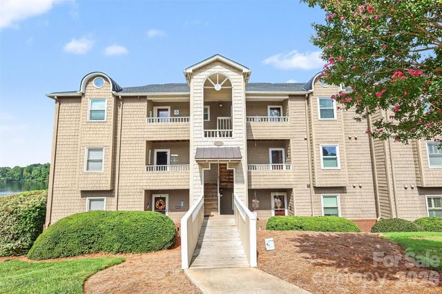 9817 Emerald Point Drive Unit 10, Charlotte, NC 28278