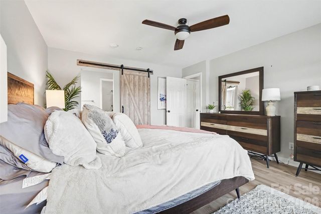 9817 Emerald Point Drive Unit 10, Charlotte, NC 28278