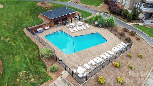 9817 Emerald Point Drive Unit 10, Charlotte, NC 28278