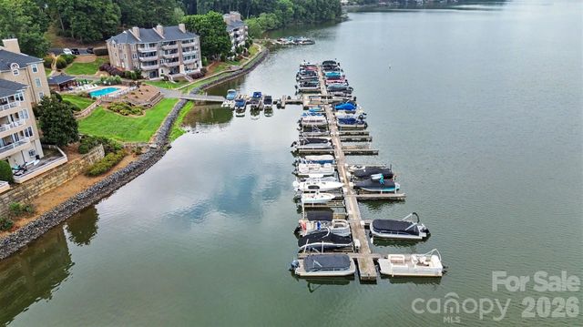 9817 Emerald Point Drive Unit 10, Charlotte, NC 28278