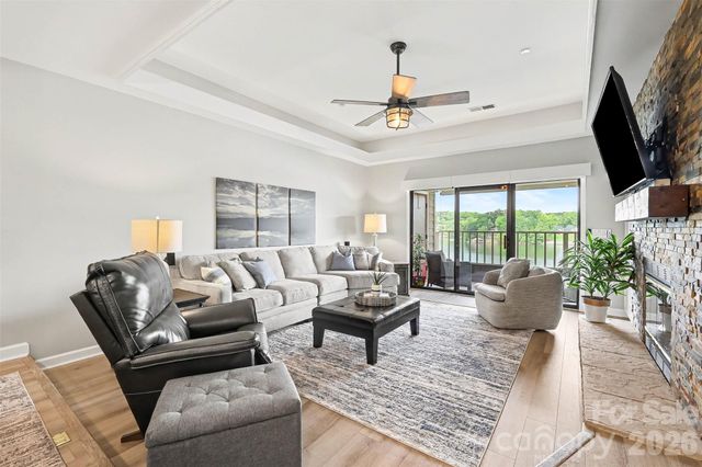 9817 Emerald Point Drive Unit 10, Charlotte, NC 28278