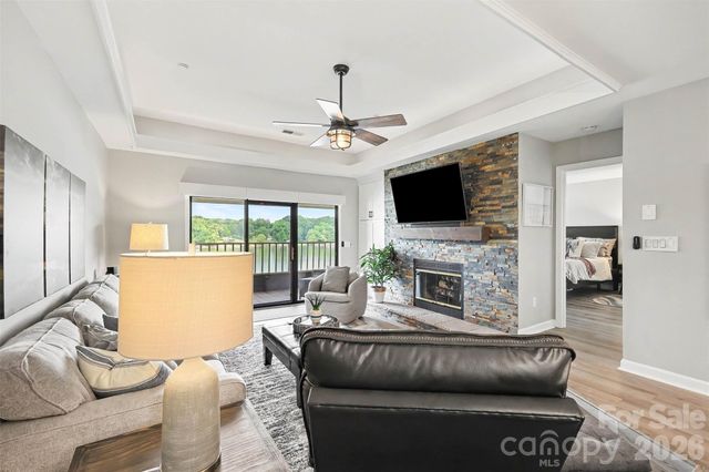 9817 Emerald Point Drive Unit 10, Charlotte, NC 28278