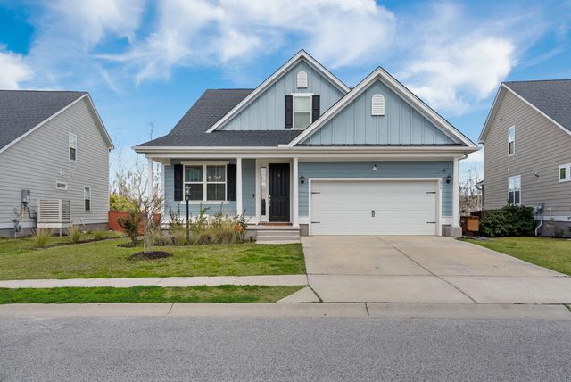 616 Black Pine Road, Moncks Corner, SC 29461