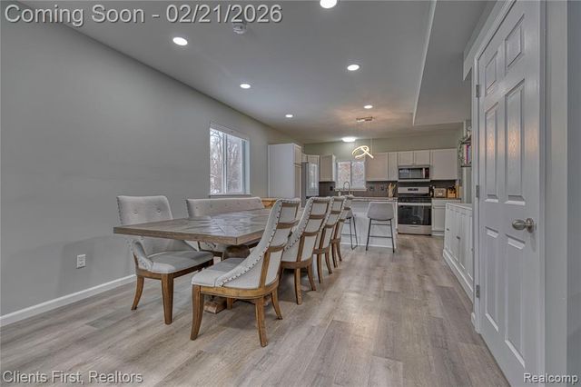 8655 Rushview Drive, Pinckney, MI 48169