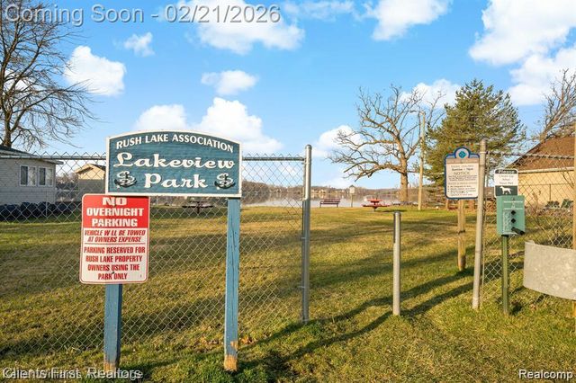 8655 Rushview Drive, Pinckney, MI 48169