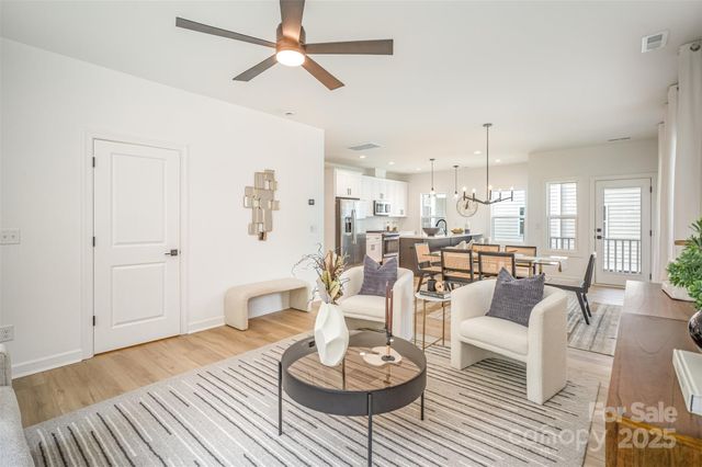 3713 Lou Ann Avenue, Charlotte, NC 28208