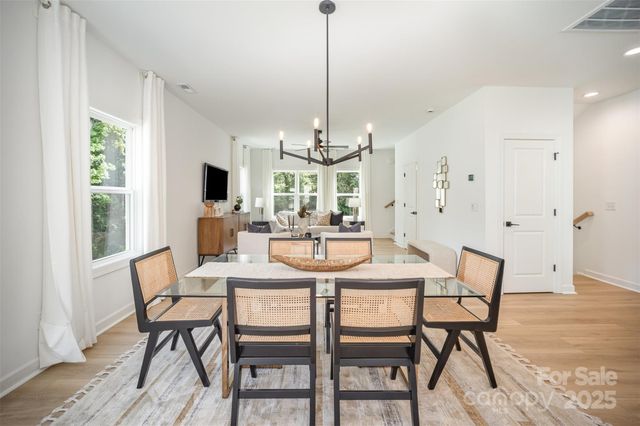 3713 Lou Ann Avenue, Charlotte, NC 28208