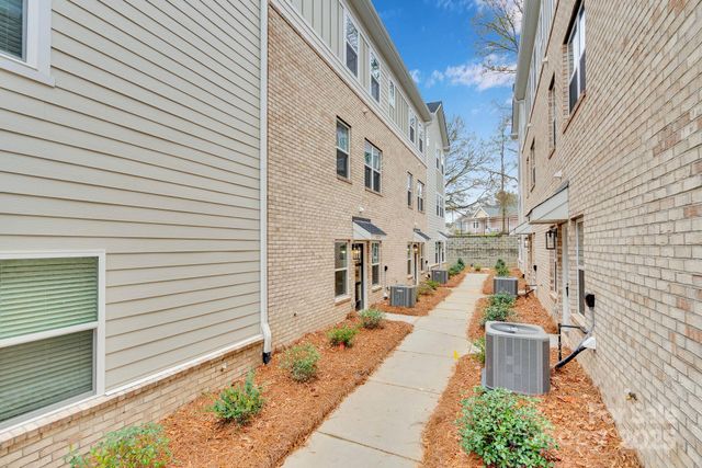 3713 Lou Ann Avenue, Charlotte, NC 28208