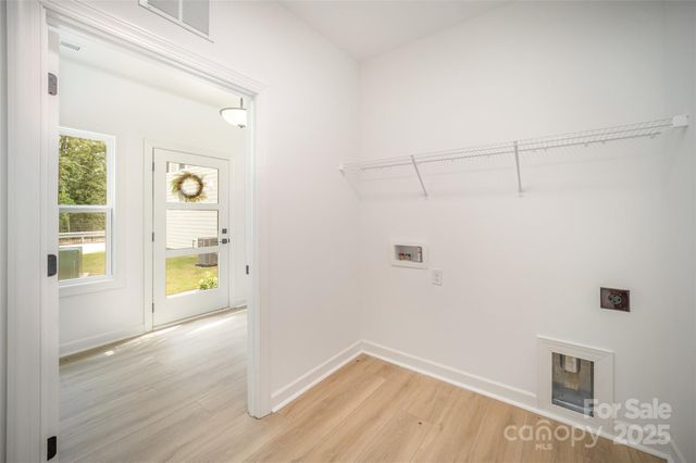 3713 Lou Ann Avenue, Charlotte, NC 28208