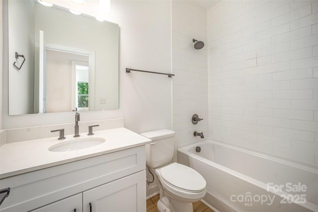 3713 Lou Ann Avenue, Charlotte, NC 28208