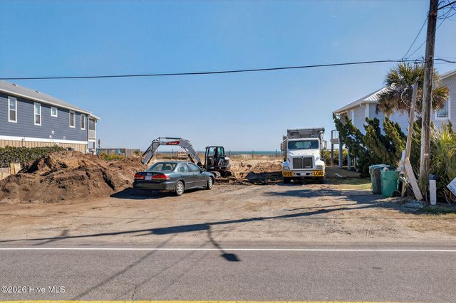 933 S Fort Fisher Boulevard, Kure Beach, NC 28449