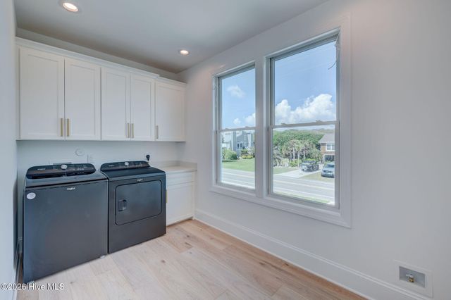 933 S Fort Fisher Boulevard, Kure Beach, NC 28449