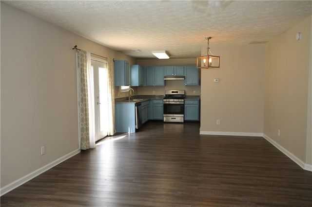 514 Carrington Court, Canton, GA 30115
