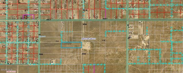 Vic Avenue F4 85 Stw, Lancaster, CA 93536