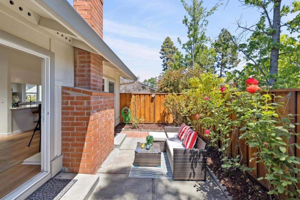 Image 34 of property listing at 10892 Northfield Square, Cupertino, CA 95014