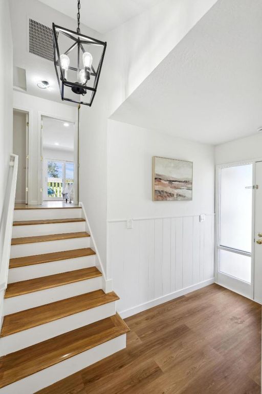 Image 6 of property listing at 10892 Northfield Square, Cupertino, CA 95014