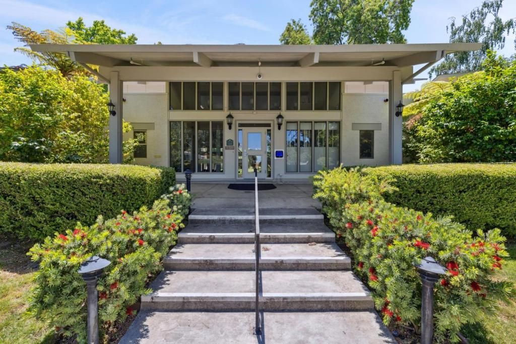 Image 65 of property listing at 10892 Northfield Square, Cupertino, CA 95014