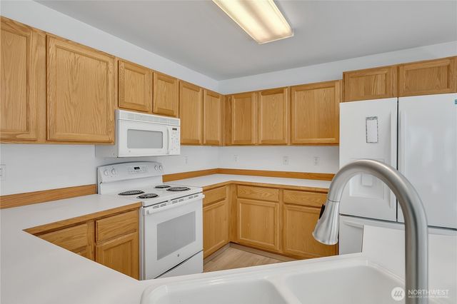 2064 McDonald Avenue, Dupont, WA 98327
