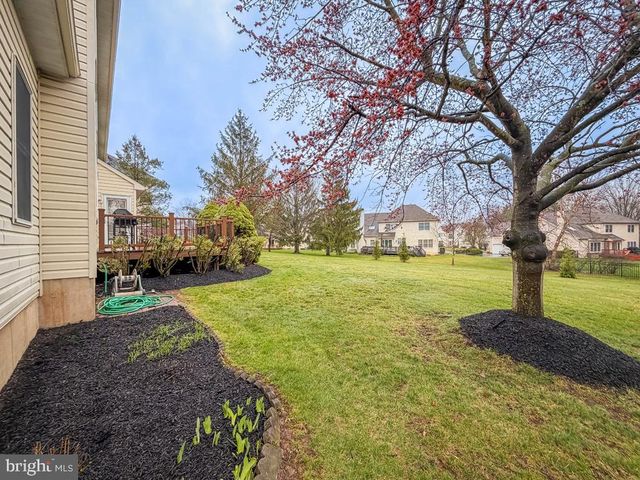 104 AUGUSTA DR, Blue Bell, PA 19422