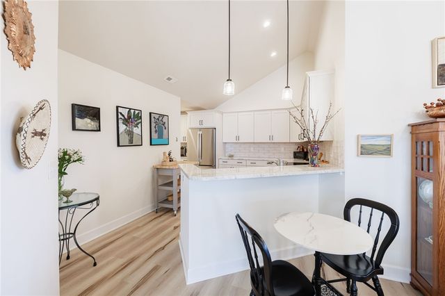 5134 Cheshire Glen Road, Canandaigua Town, NY 14424