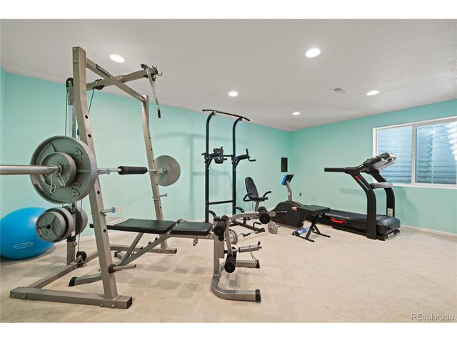 10579 W Warren Dr, Lakewood, CO 80227