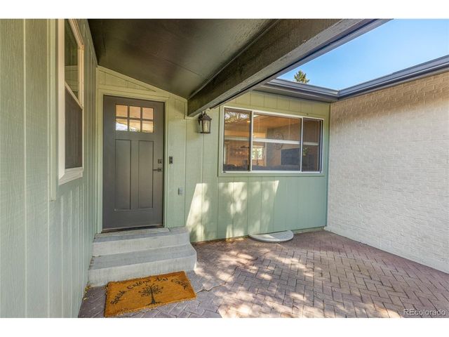 10579 W Warren Dr, Lakewood, CO 80227