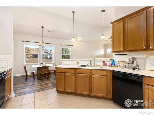 2302 Owens Avenue 204, Fort Collins, CO 80528