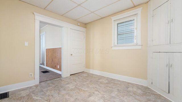 350 W Main Street, Newark, OH 43055