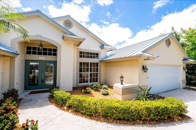 761 SW Lighthouse Drive, Palm City, FL 34990