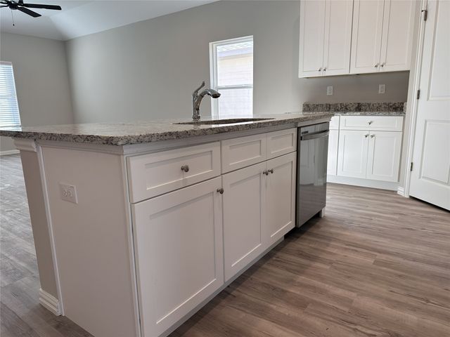 4704 Delano Street, Greenville, TX 75401