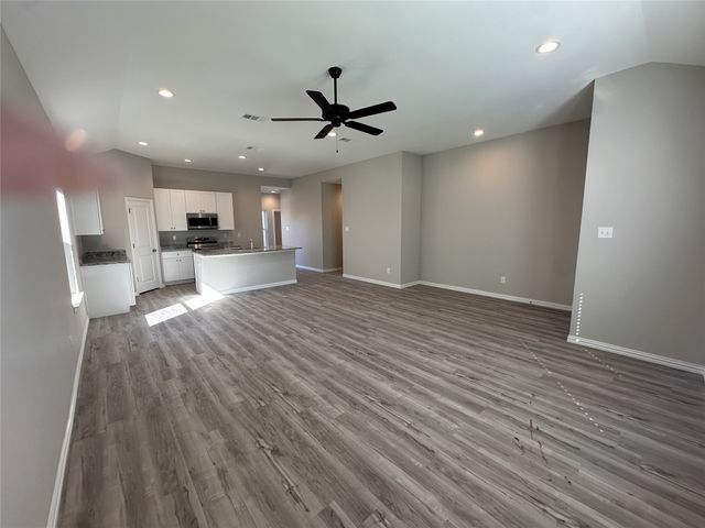 4704 Delano Street, Greenville, TX 75401