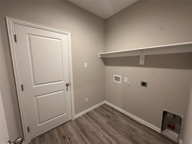 4704 Delano Street, Greenville, TX 75401