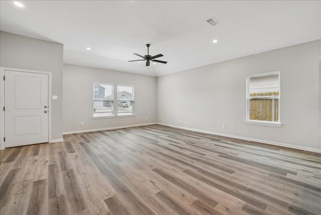 4704 Delano Street, Greenville, TX 75401