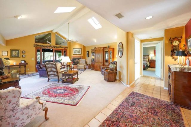15326 Moonglow Dr, Ramona, CA 92065