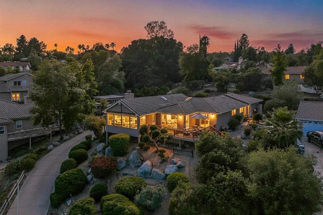 15326 Moonglow Dr, Ramona, CA 92065