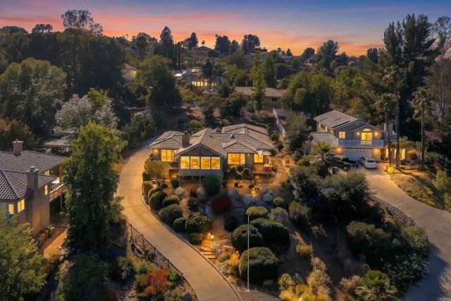 15326 Moonglow Dr, Ramona, CA 92065