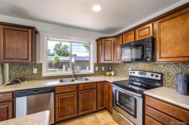 525 Aztec Drive, Colorado Springs, CO 80911