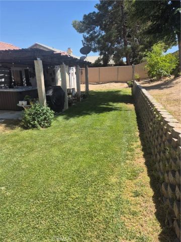 446 Stanford Drive, Barstow, CA 92311