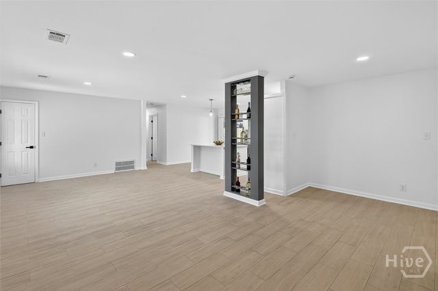 102 Burbank, Savannah, GA 31419