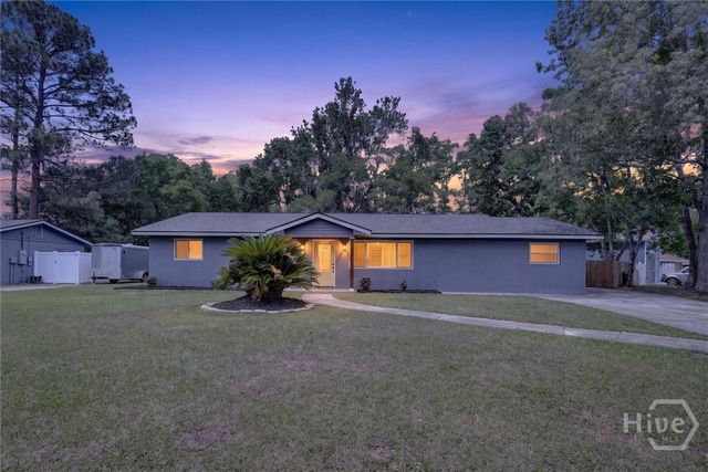 102 Burbank, Savannah, GA 31419