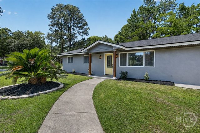 102 Burbank, Savannah, GA 31419