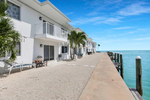 1215 97th Street Ocean Apt 6, Marathon, FL 33050