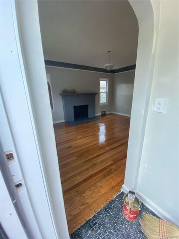15227 Linnhurst Street, Detroit, MI 48205