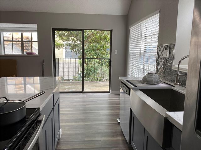 2300 Old Spanish Trail 2020, Houston, TX 77054