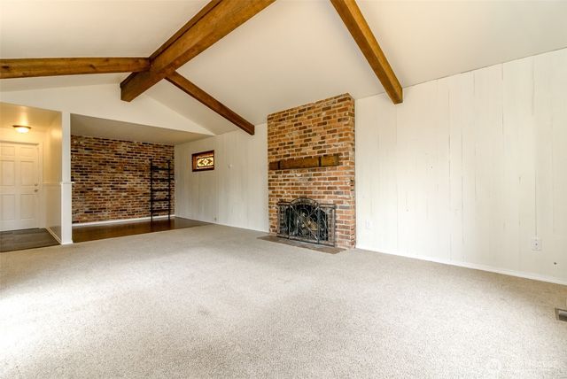 5403 Edgewood Drive E, Edgewood, WA 98372