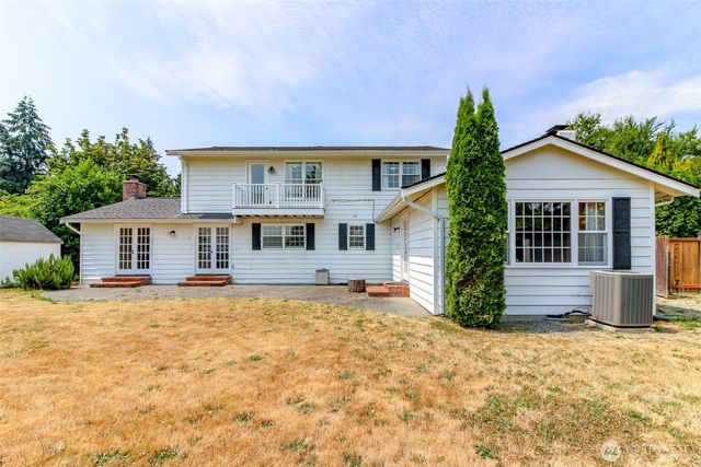 5403 Edgewood Drive E, Edgewood, WA 98372